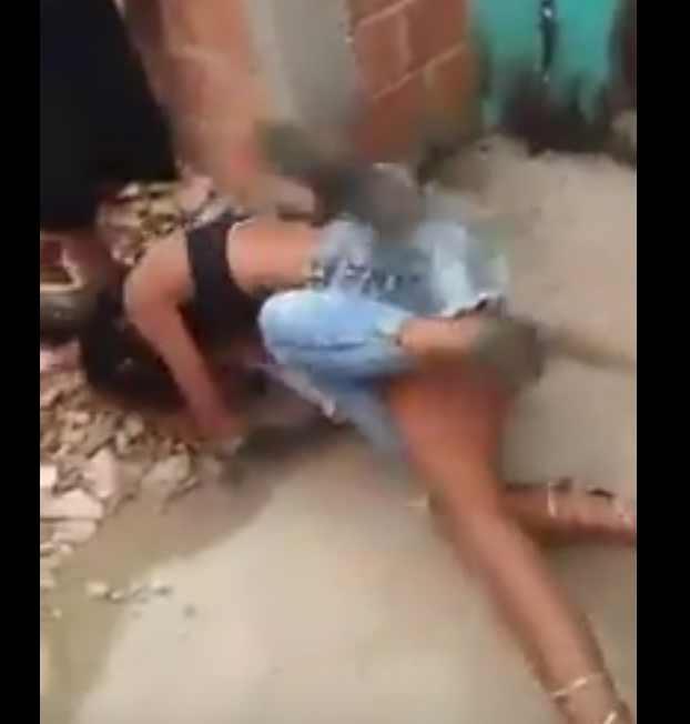 Brazilian Girls BJJ Street Fight